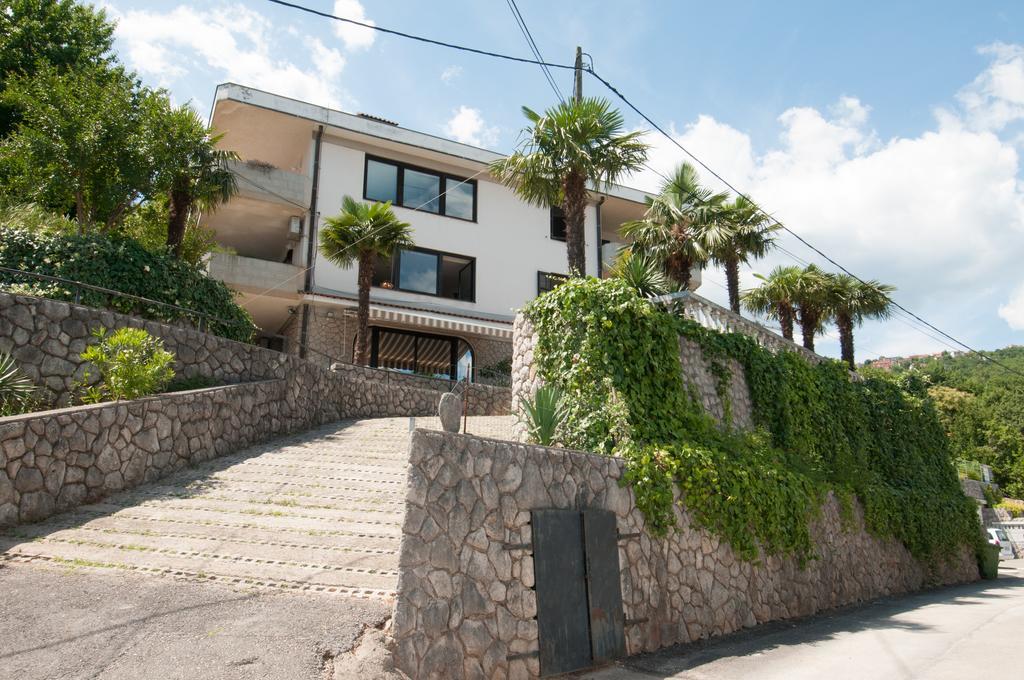 Apartments Daniel Opatija Oda fotoğraf